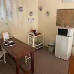 à L'étage Salle De Bains Au Rez De Chaussée 3*