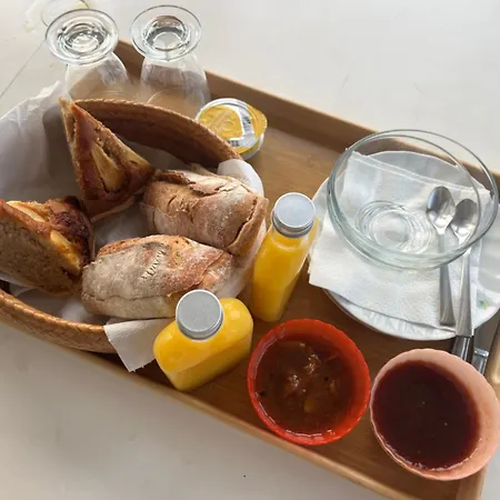 Bed & Breakfast A L'etage Salle De Bains Au Rez De Chaussee (adults Only)